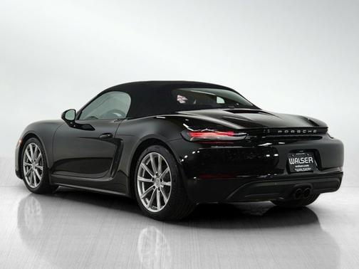 2017 Porsche 718 Boxster Base (M6)