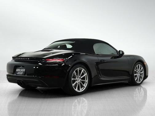 2017 Porsche 718 Boxster Base (M6)