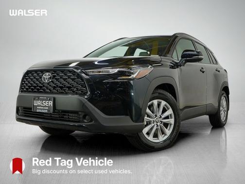 2025 Toyota Corolla Cross LE