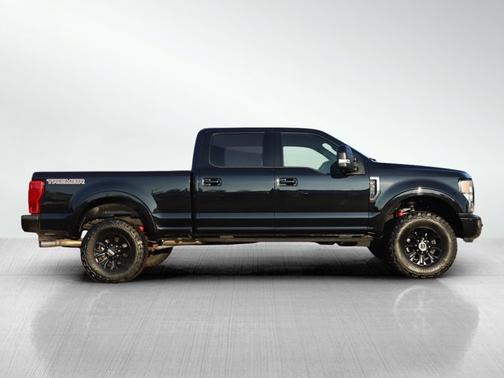 2022 Ford F-350 LARIAT