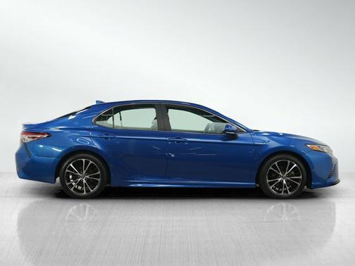 2018 Toyota Camry Hybrid SE