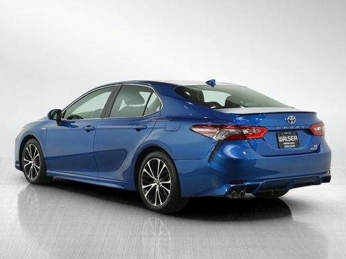 2018 Toyota Camry Hybrid SE