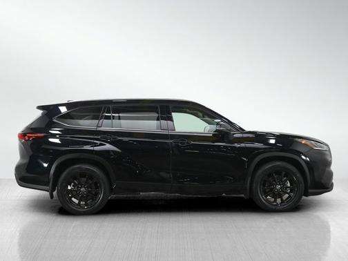 Midnight Black Metallic 2024 Toyota Highlander Limited