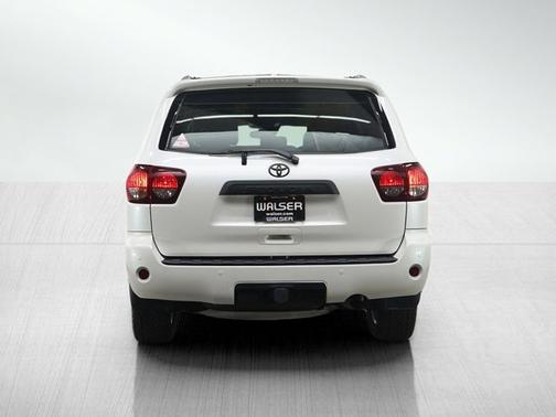 2021 Toyota Sequoia Platinum