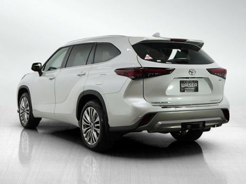 2025 Toyota Highlander Hybrid Hybrid Platinum