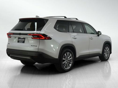 2025 Toyota Grand Highlander Platinum