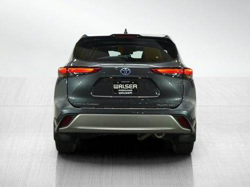 2020 Toyota Highlander Hybrid Limited Premium