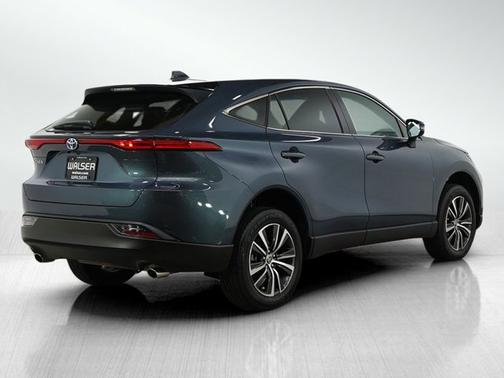 2024 Toyota Venza LE
