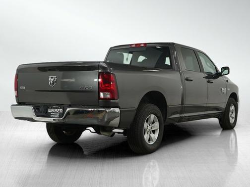 2020 RAM 1500 SLT