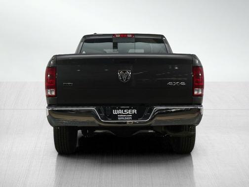 2020 RAM 1500 SLT