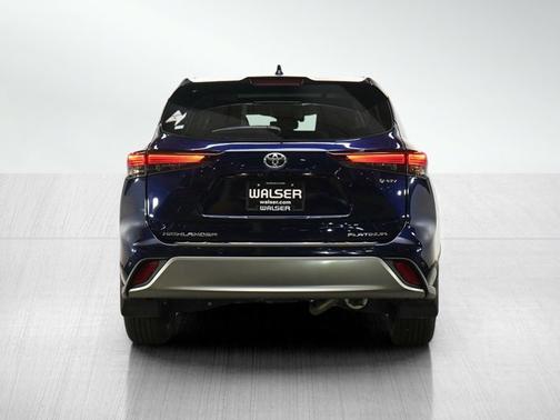 Blueprint 2025 Toyota Highlander Hybrid Hybrid Platinum
