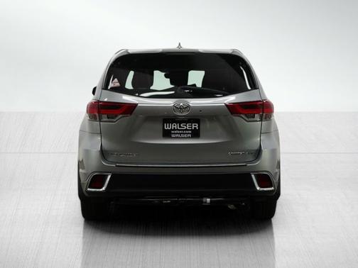 2019 Toyota Highlander Limited Platinum