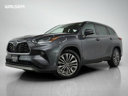 2022 Toyota Highlander Platinum