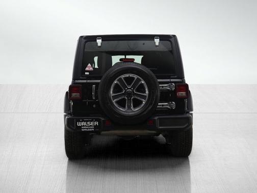 2019 Jeep Wrangler Sahara
