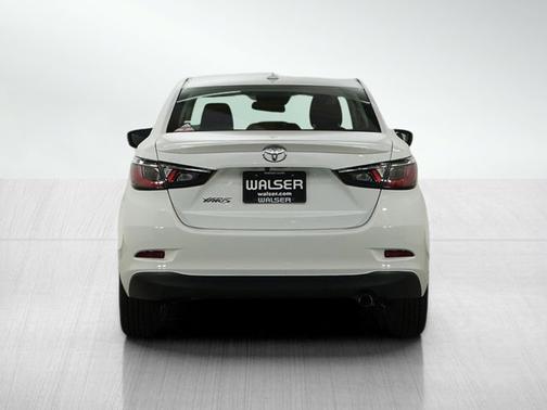 2019 Toyota Yaris Sedan LE