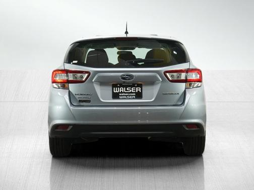 2018 Subaru Impreza 2.0i