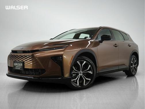 2025 Toyota Crown Signia XLE