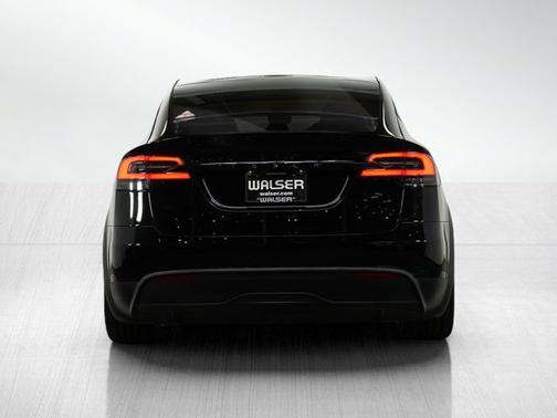 2023 Tesla Model X Standard Range