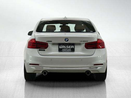 2017 BMW 340 i xDrive