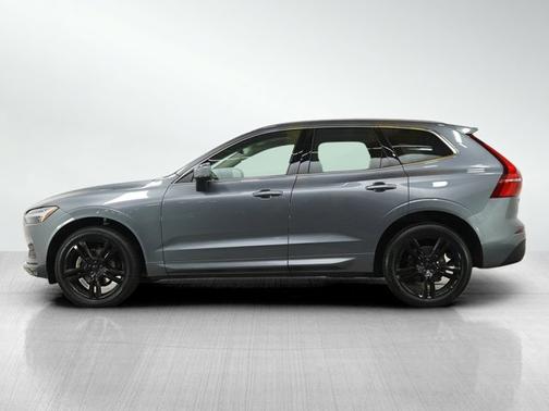 2021 Volvo XC60 Momentum