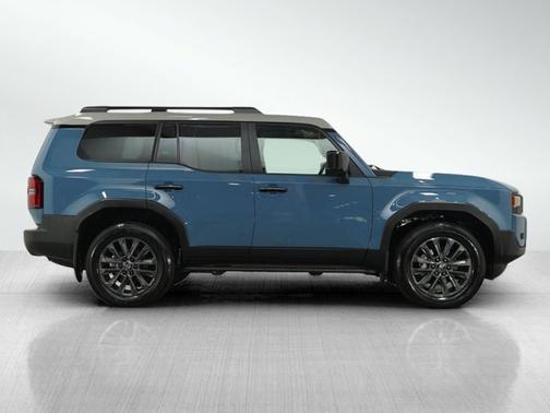 2025 Toyota Land Cruiser Base (A8)