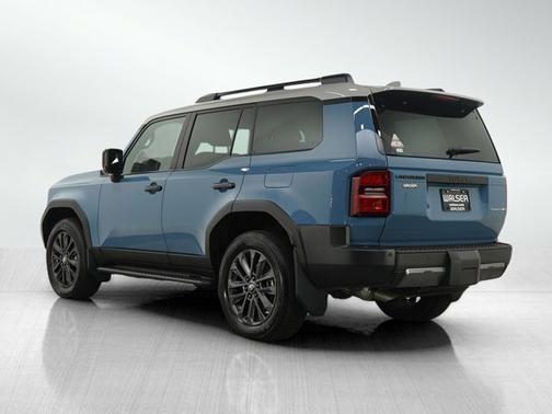 2025 Toyota Land Cruiser Base (A8)