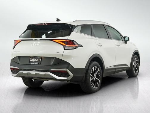 Snow White Pearl 2025 Kia Sportage Hybrid EX