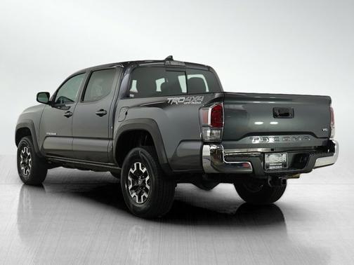 2022 Toyota Tacoma Base