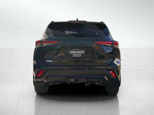 2025 Toyota Highlander Hybrid Hybrid XLE Nightshade