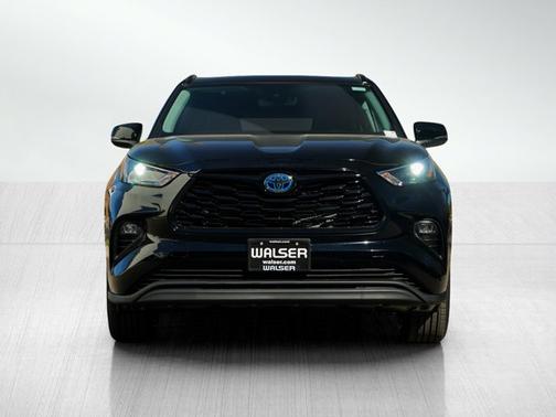 2025 Toyota Highlander Hybrid Hybrid XLE Nightshade