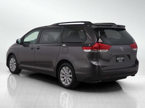 2014 Toyota Sienna XLE