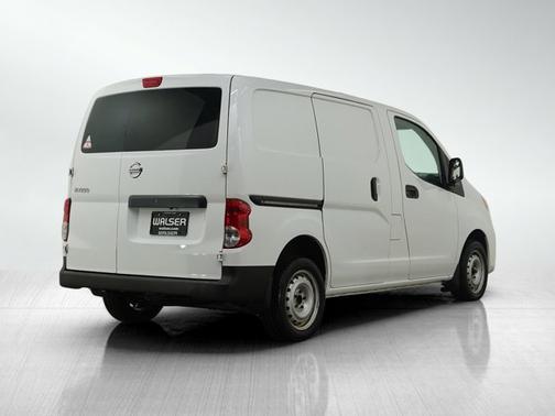 2021 Nissan NV200 S