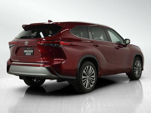 2021 Toyota Highlander Platinum