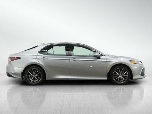 Celestial Silver Metallic 2024 Toyota Camry Hybrid Hybrid XLE