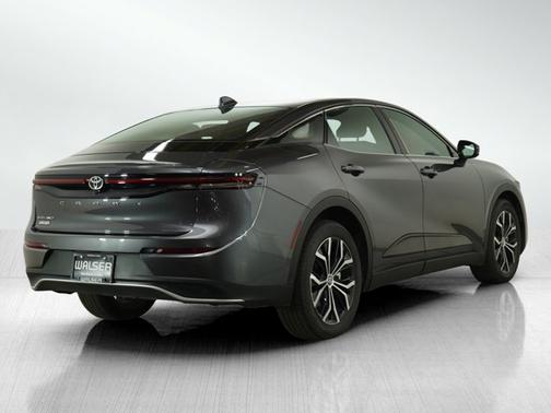 2024 Toyota Crown XLE