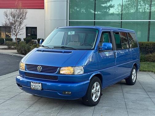 Techno Blue Pearl 2003 Volkswagen Eurovan 3dr MV