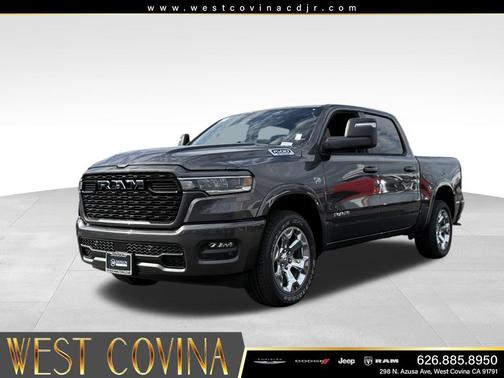 Granite Crystal Metallic Clearcoat 2026 RAM 1500 Big Horn/Lone Star