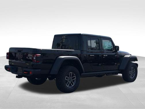 Black Clearcoat 2026 Jeep Gladiator Mojave 4x4