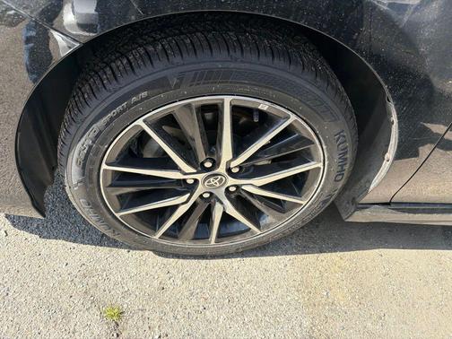 Midnight Black Metallic 2024 Toyota Camry SE