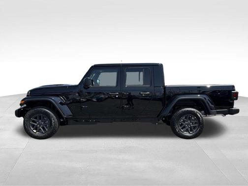 Black Clearcoat 2026 Jeep Gladiator Sport S