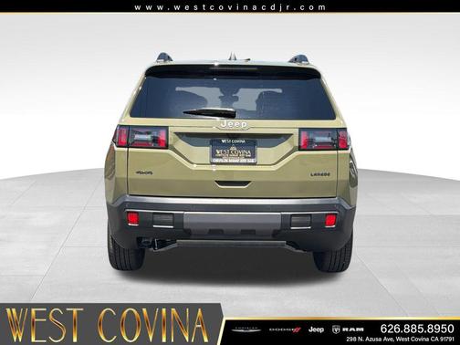 '41 2026 Jeep Cherokee Laredo