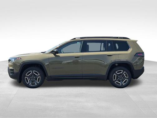 '41 2026 Jeep Cherokee Laredo