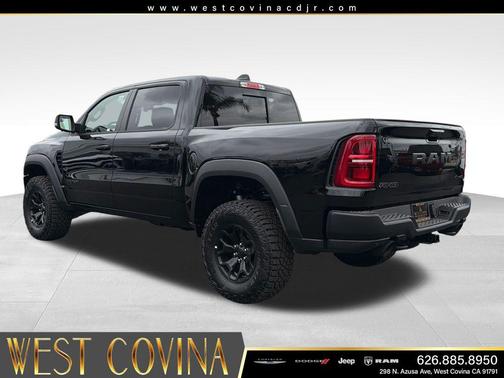Diamond Black Crystal Pearlcoat 2026 RAM 1500 RHO Crew Cab 4x4 5'7' Box
