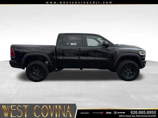 Diamond Black Crystal Pearlcoat 2026 RAM 1500 RHO Crew Cab 4x4 5'7' Box
