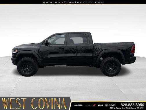 Diamond Black Crystal Pearlcoat 2026 RAM 1500 RHO Crew Cab 4x4 5'7' Box