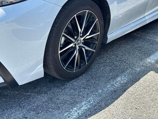 Ice Edge 2024 Toyota Camry SE