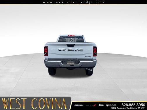Bright White Clearcoat 2026 RAM 2500 Tradesman Crew Cab 4x4 8' Box