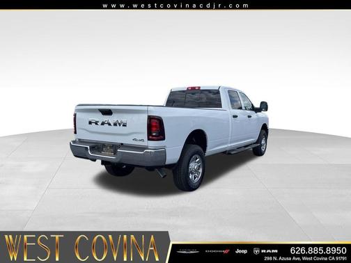 Bright White Clearcoat 2026 RAM 2500 Tradesman Crew Cab 4x4 8' Box
