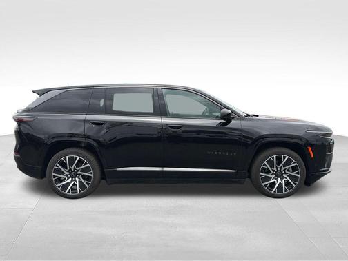 Diamond Black Crystal Pearlcoat 2025 Jeep Wagoneer S Limited