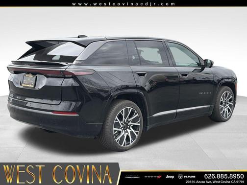 Diamond Black Crystal Pearlcoat 2025 Jeep Wagoneer S Limited